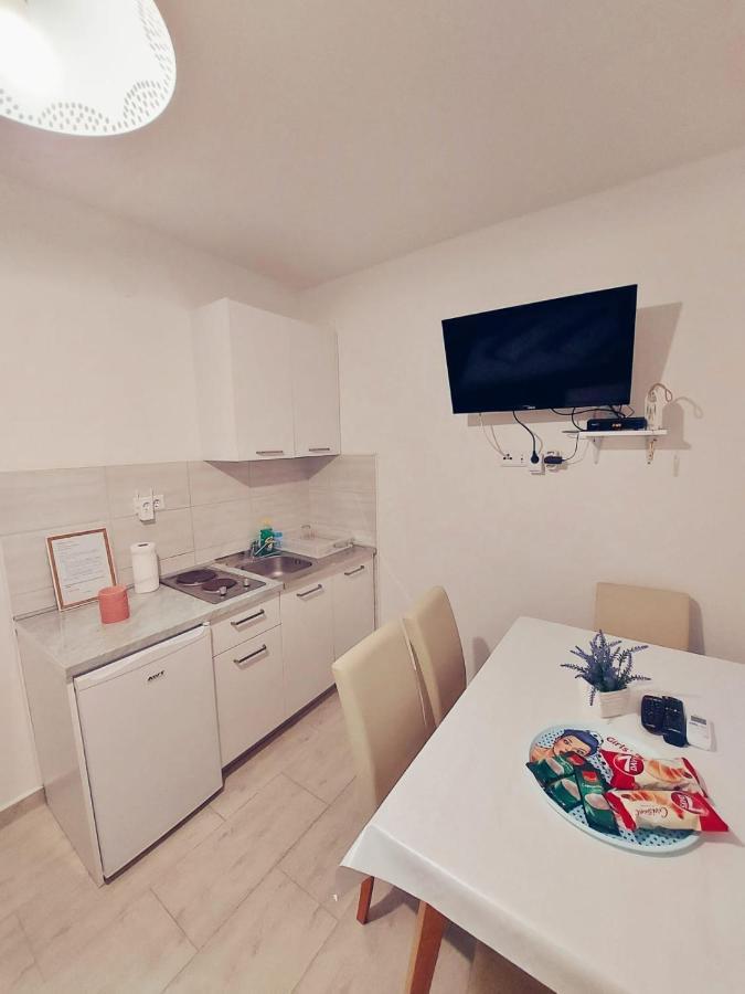 Apartmani Butigan-Tiha Luka Neum Eksteriør bilde