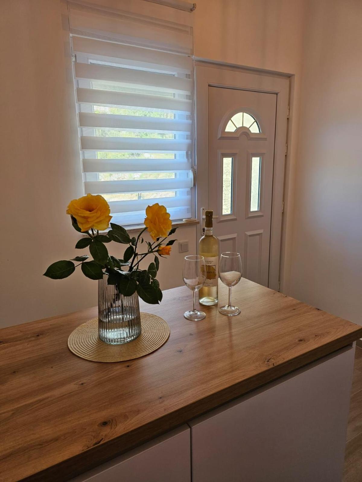 Apartmani Butigan-Tiha Luka Neum Eksteriør bilde